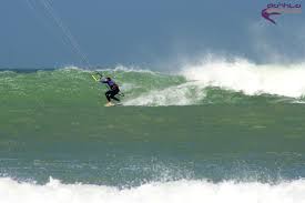 morocco has some f the best waves to kitesurfing 