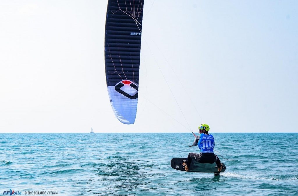 Los mejores lugares y destinos del mundo para hacer kite foiling